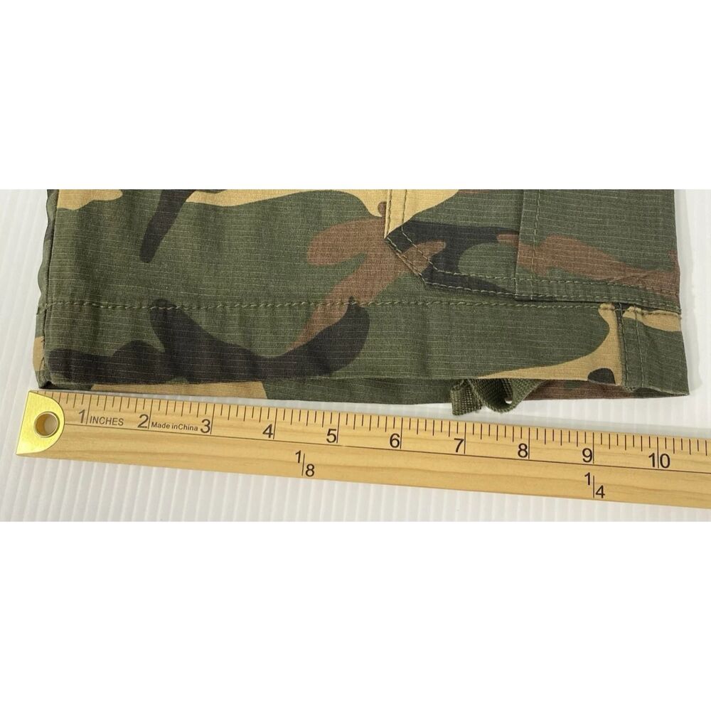 Akademiks Shorts Men's 30 Camouflage Cargo Belted Grunge Skater Y2K Street 90s - Picture 9 of 16